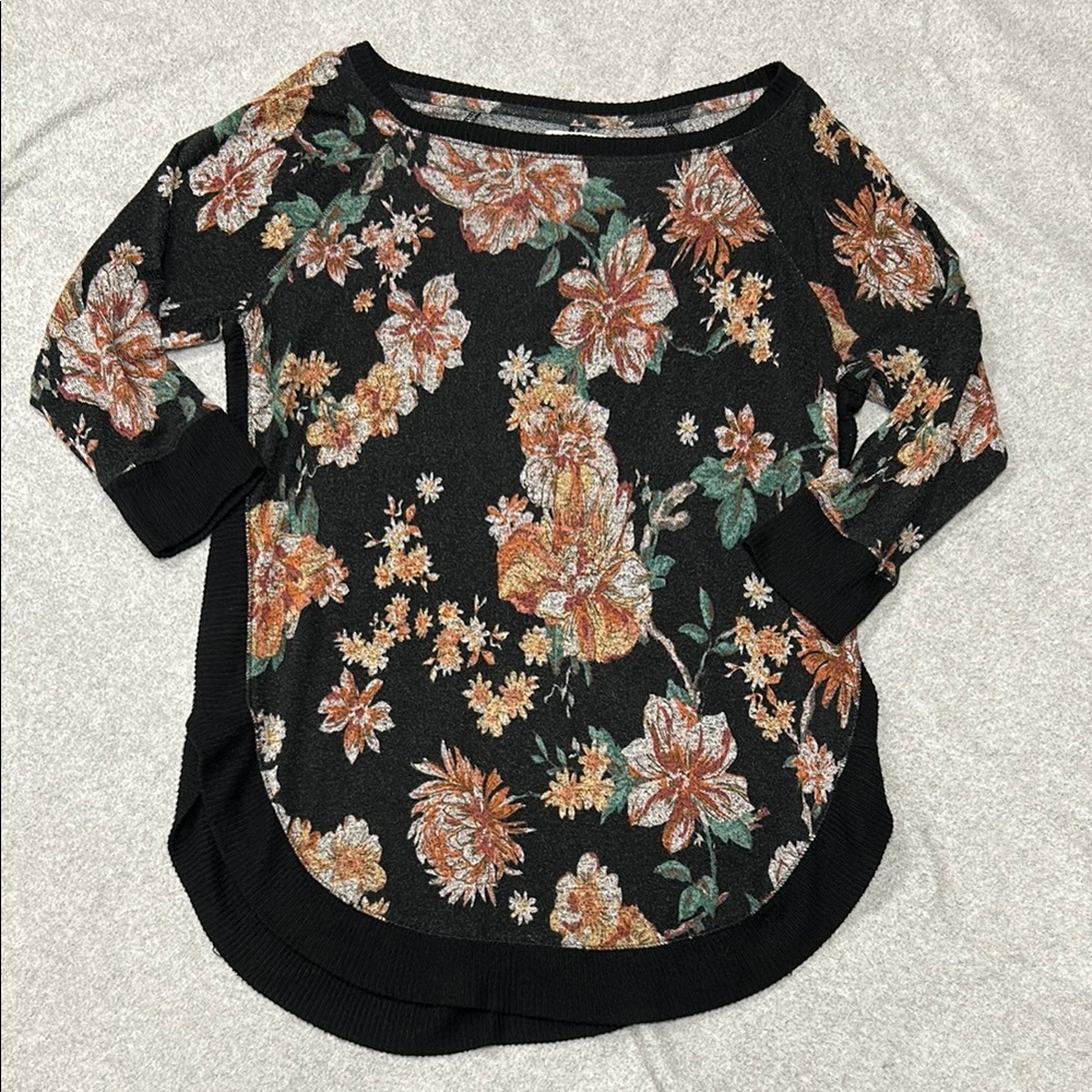 Maurice’s Floral Black Women's Top